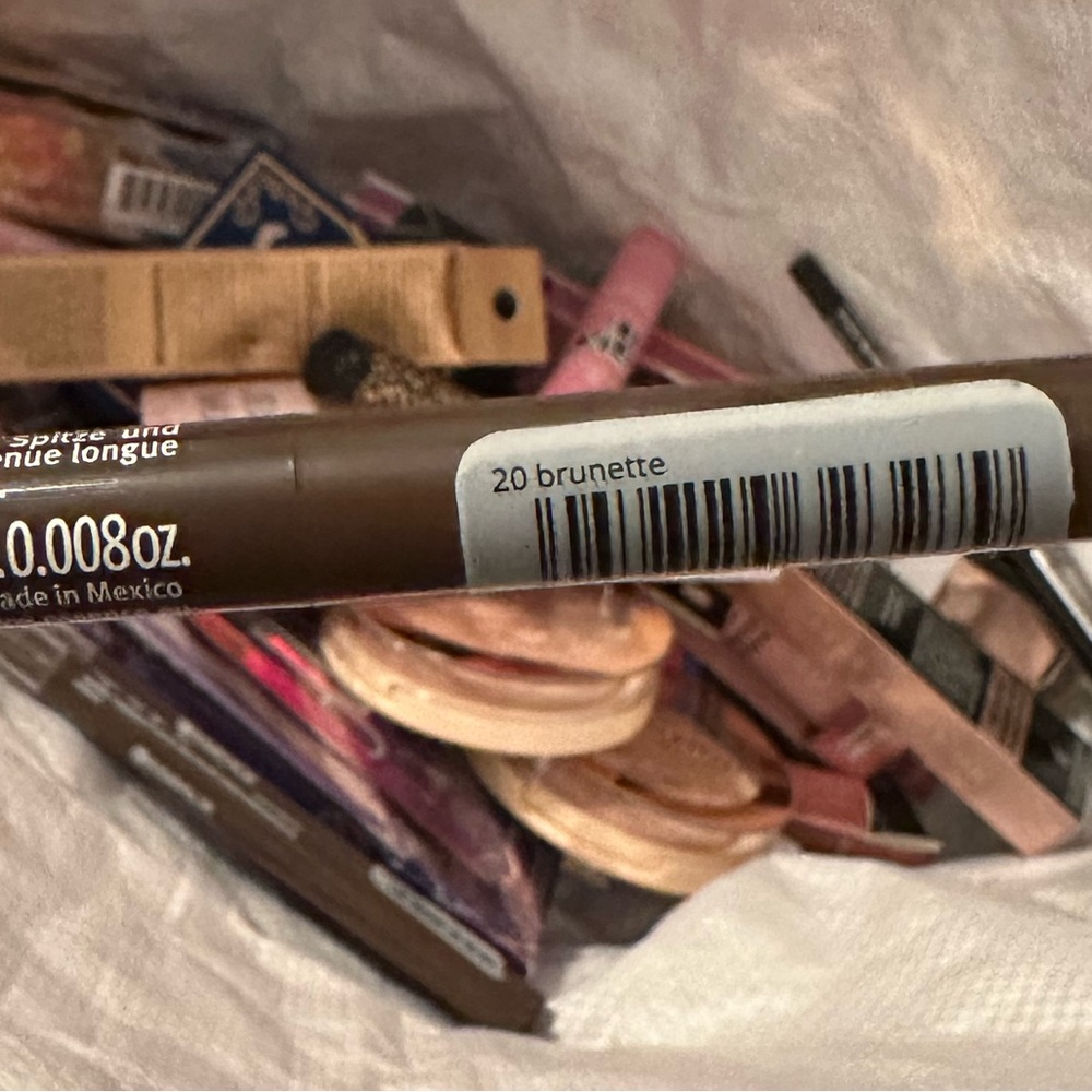 Brows - Picture 2 of 2